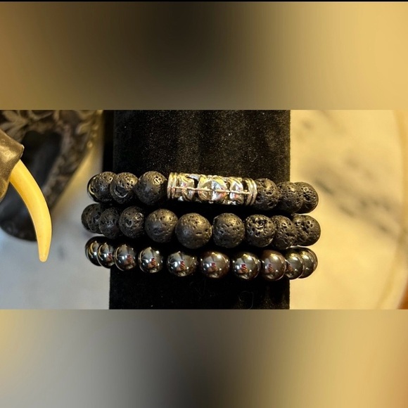 Natural Stone Beaded Bracelet - Picture 5 of 5